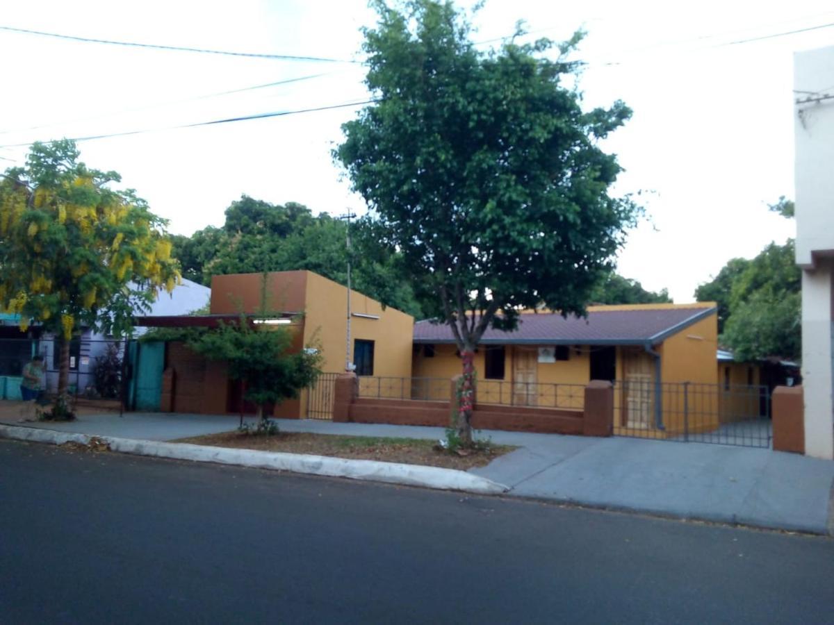 Hospedaje Encarnacion Bagian luar foto