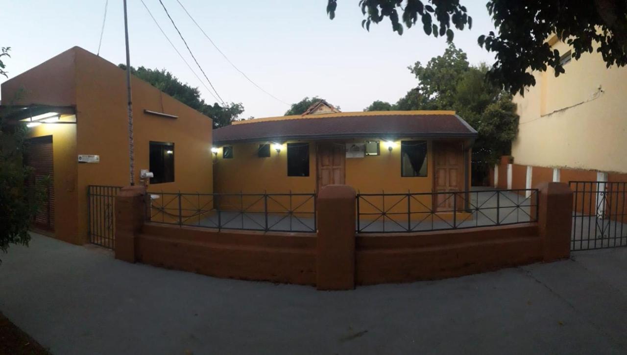 Hospedaje Encarnacion Bagian luar foto